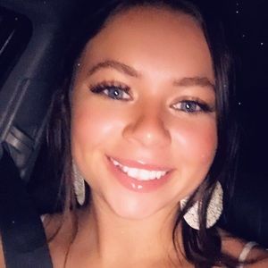 Meet your Posher, Kara